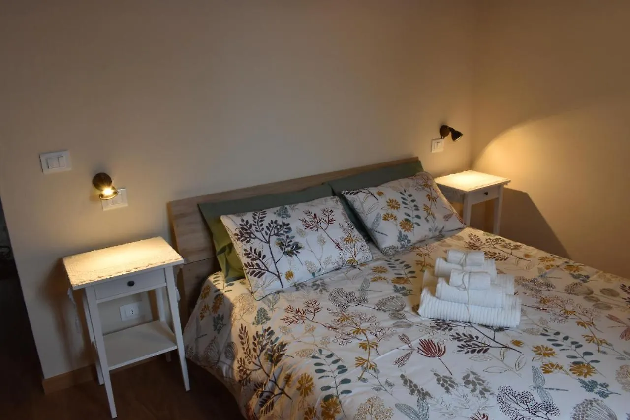 Guest house Claves Claustri - Camere In Appartamento Storico Sarteano