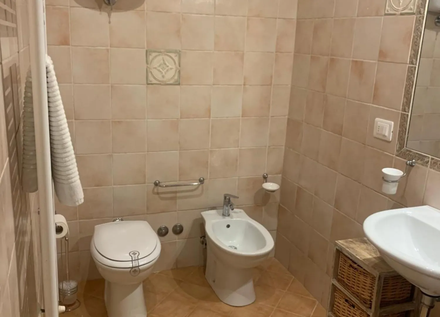 Claves Claustri - Camere In Appartamento Storico Sarteano Guest house